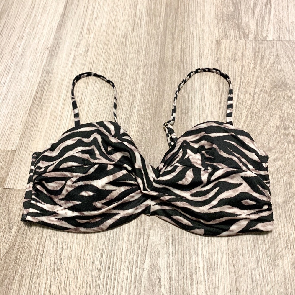 H&M zebra print bikini top size 36C